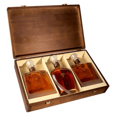 Berta - Set 3x70cl - 43% - 210cl - je 70cl Tre Soli Tre, Roccanivo, Bric del Gaian - in Holzbox