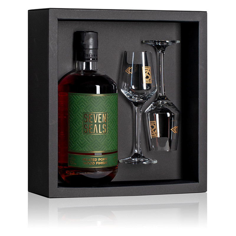 Seven Seals - Geschenkpackung - Peated Port Wood Finish - 46% - 70cl - GP mit 2 Gläsern